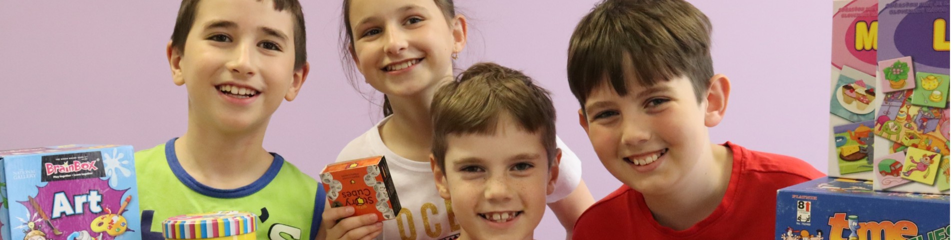 LETNÁ DETSKÁ AKADÉMIA - AUGUST 2021 12. ročník denného tábora pre deti od 5 do 12 rokov. Zážitkový program plný neutíchajúceho smiechu a úsmevov s jazykovým programom. Získať viac informácii